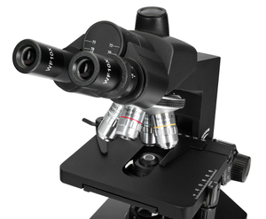 Микроскоп Levenhuk 890T, тринокулярный