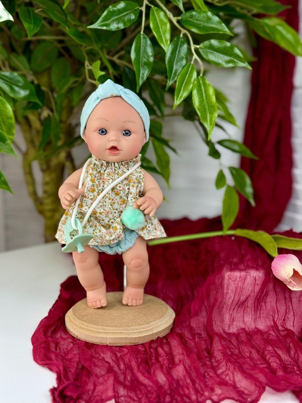 Пупс Nines 24см Golosito Girl (N0544A6)