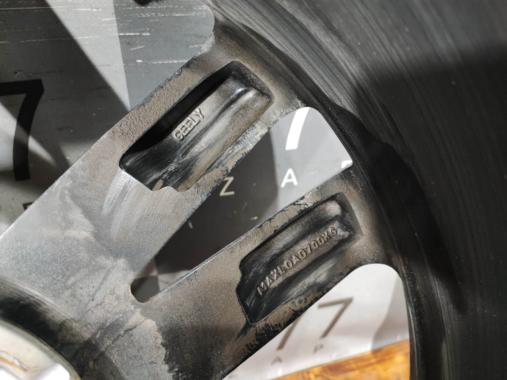 Диcк кoлecный литoй R20 Gееly Monjaro 21-нв Б/У Оригинал 8892585146