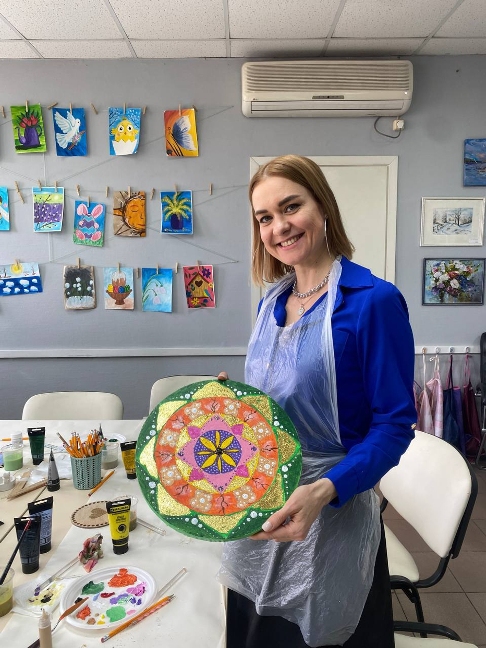 Мастер-класс "Мандала акрилом"