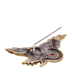 AM-3475 Брошь «Лебедь летящий» (латунь, янтарь)