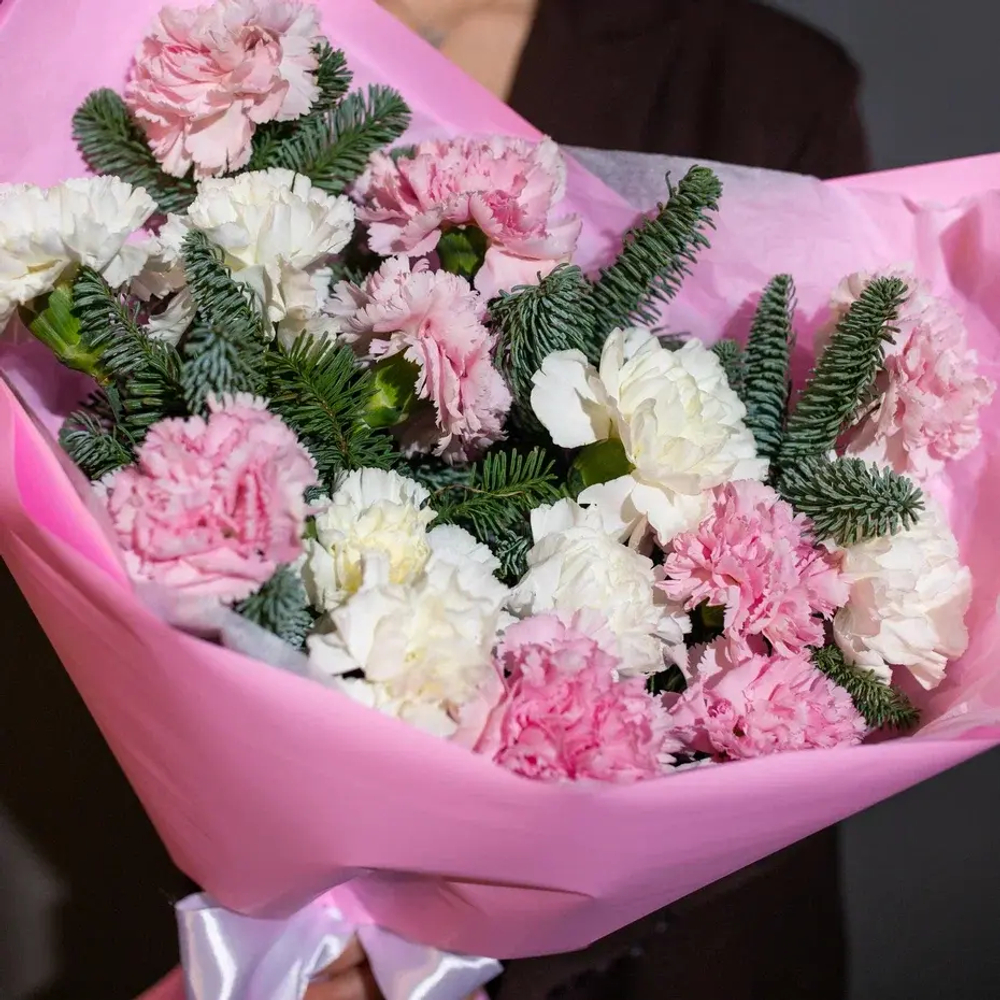 Букет цветов Диантусы с нобилисом