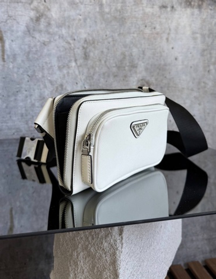 Поясная-нагрудная сумка Prada