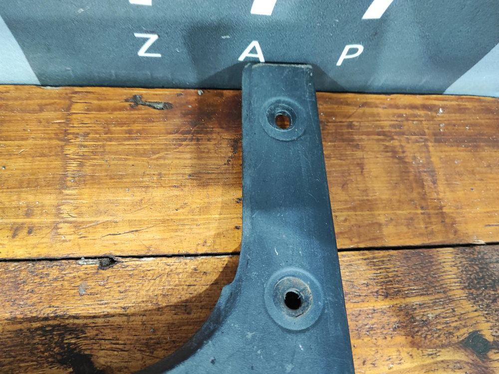 Брызговик передний левый Hyundai Solaris 1 (RB) 10-17 Б/У Оригинал 868311R000