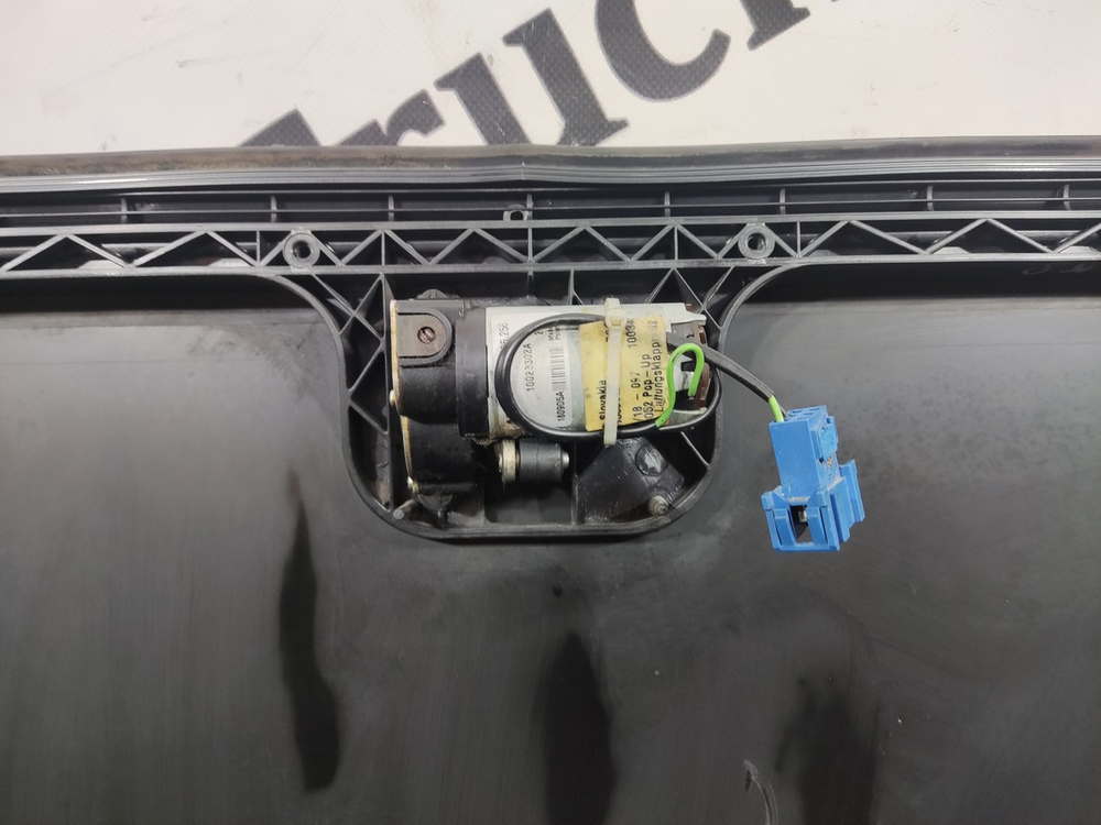 Люк в сборе 2018г.