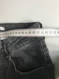 Джинсы Zarina темные, визуально на 42 размер