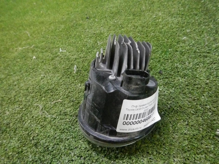 ПТФ правая Toyota Land Cruiser Prado 150 (2017-н.в.) LED