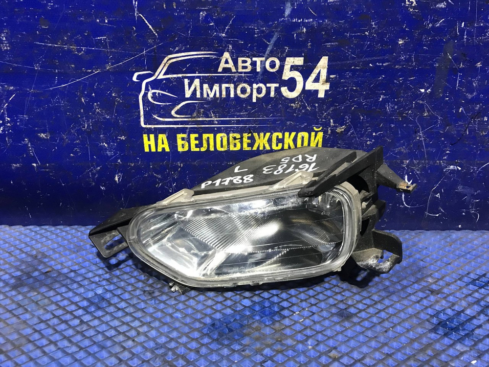 Туманка левая Honda CRV 2001-2004