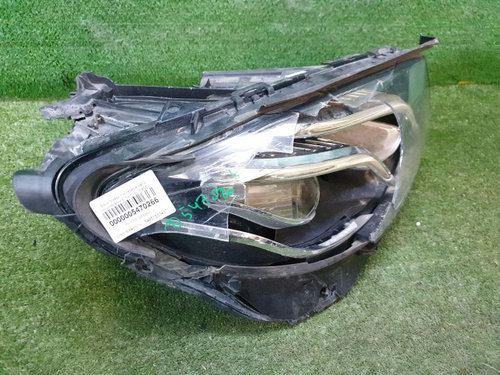Битая Фара правая Mercedes E W213 (2016-2021) LED