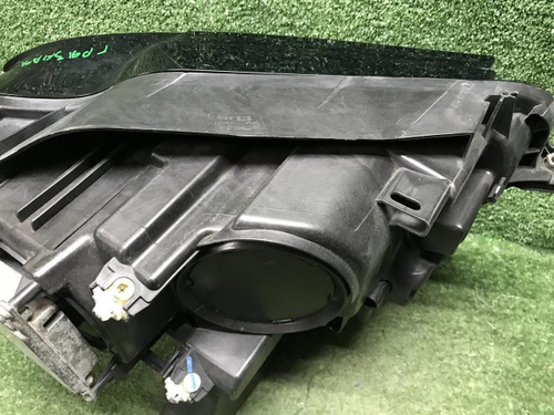Фара левая VW Teramont (2017-2022) LED