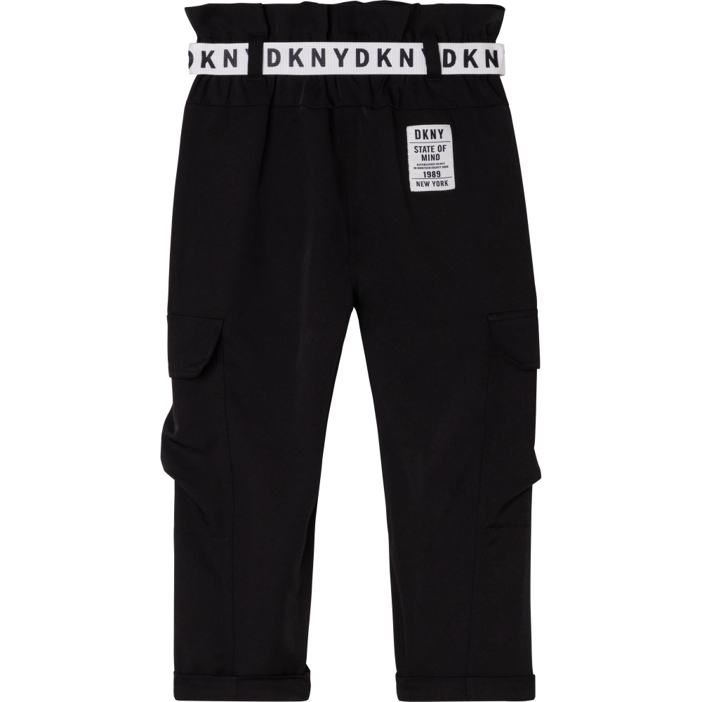 Брюки карго DKNY Черный/Нашивка: ярлык/Ремень: белый с черными логотипами Девочка