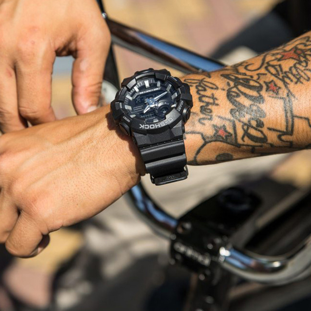 Часы CASIO /, GA-700-1B