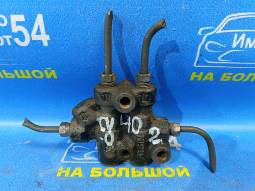 Распределитель тормозной TOYOTA CAMRY 1998