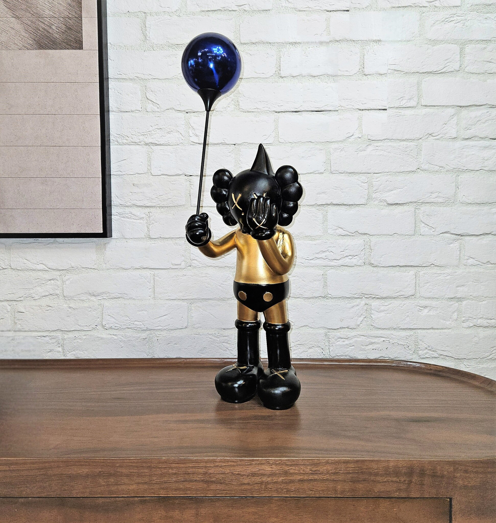 Фигурка Kaws Morty Smith with Balloon Golden
