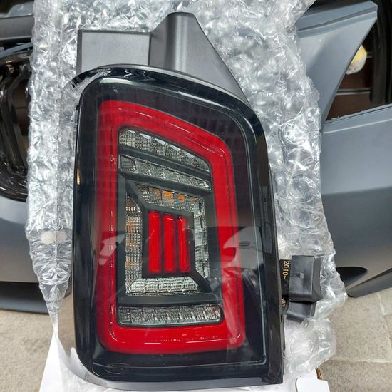 Задняя оптика SMOKE BLACK RED LED для VW T5
