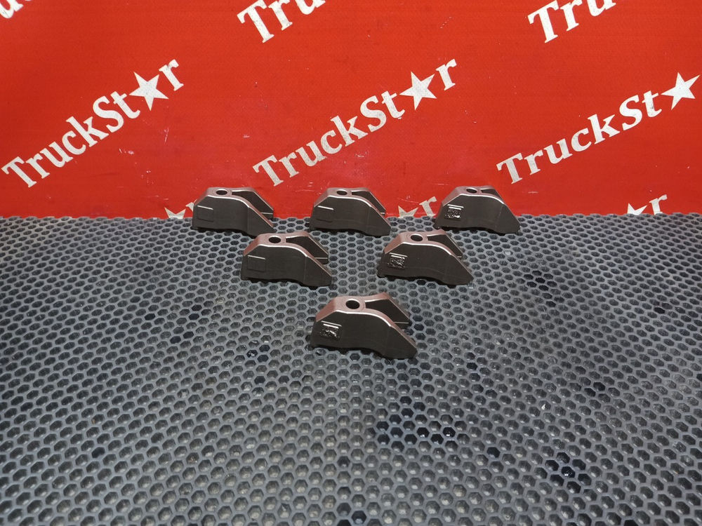 Комплект кронштейнов форсунок двигателя 2018г.