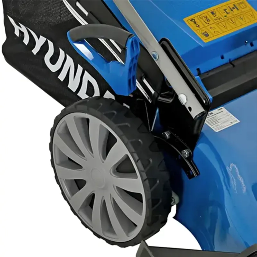 Газонокосилка бензиновая Hyundai L 5620S самоходная: 5.6 л.с., нож 55.5 см, L 5620S