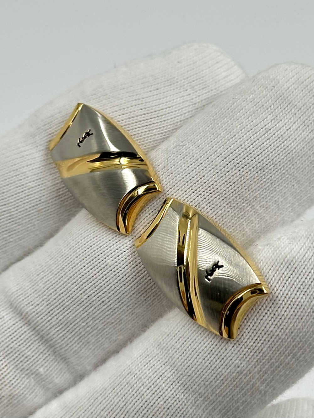 Запонки биколор Yves Saint Laurent