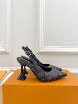 Louis Vuitton Slingback Pump