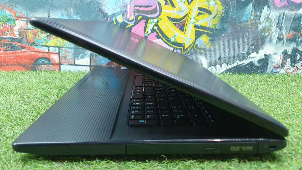 Игровой ASUS i5/8 Gb/GT 720M 2 Gb