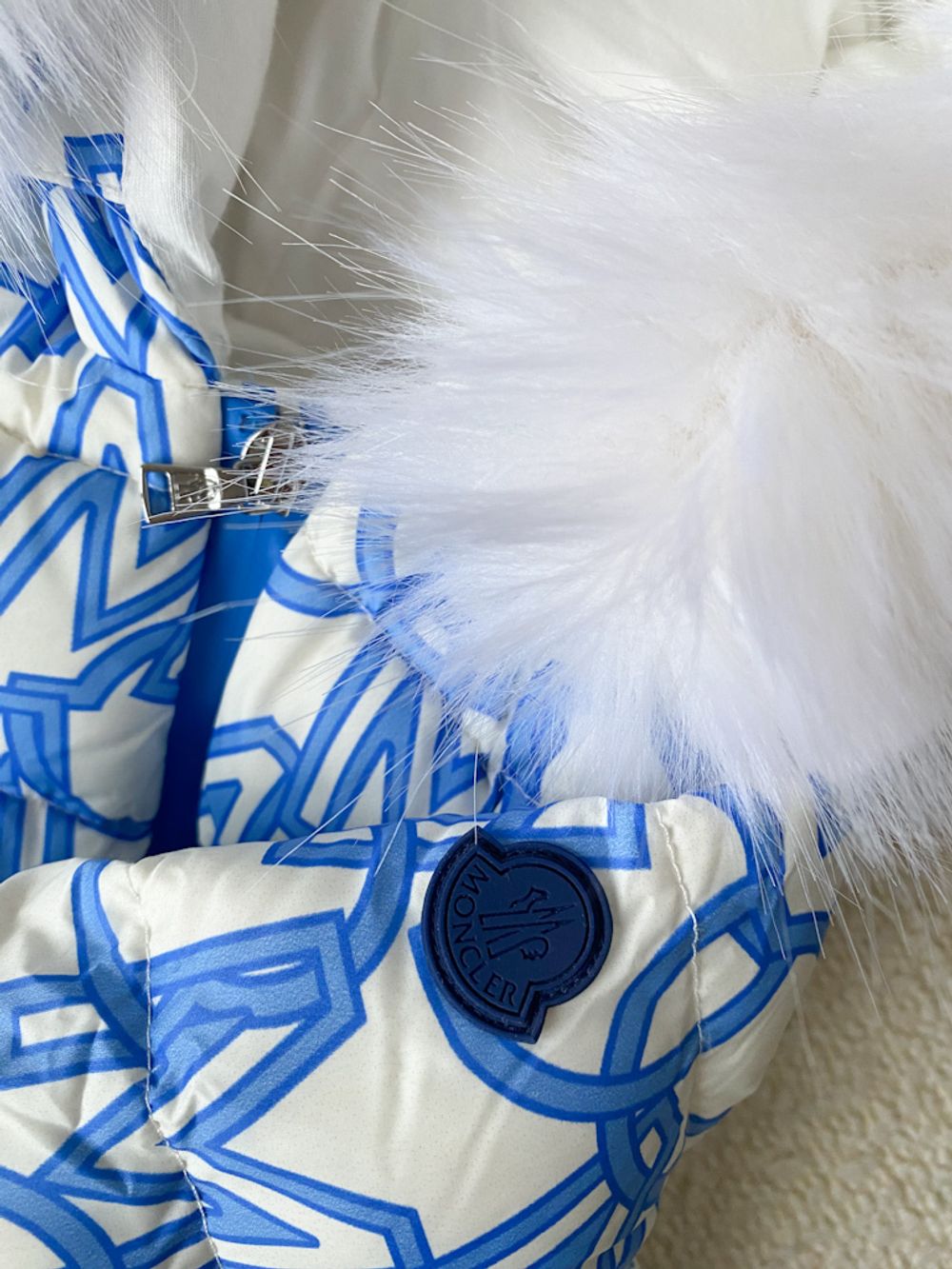 Пуховый комбинезон Moncler, 62