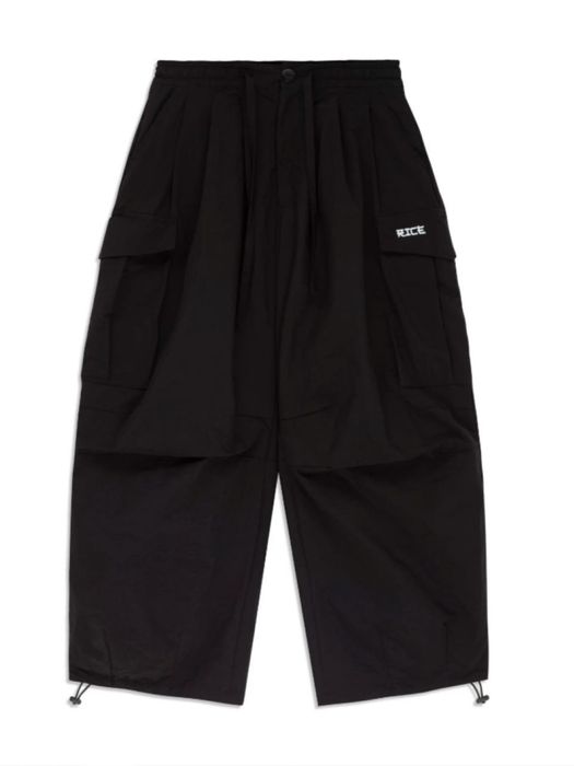Брюки VERY OVERSIZE CARGO PANTS BLACK