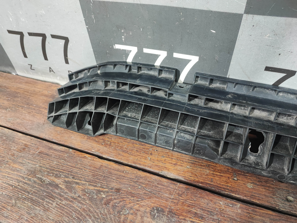 Кронштейн переднего бампера Subaru Forester 5 (SK) 18-нв Б/У Оригинал 57707SJ040