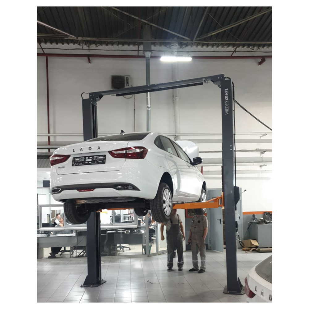 WDK-529 Подъемник двухстоечный с верхней синхронизацией 4 тонны, одност.разбл., 380В