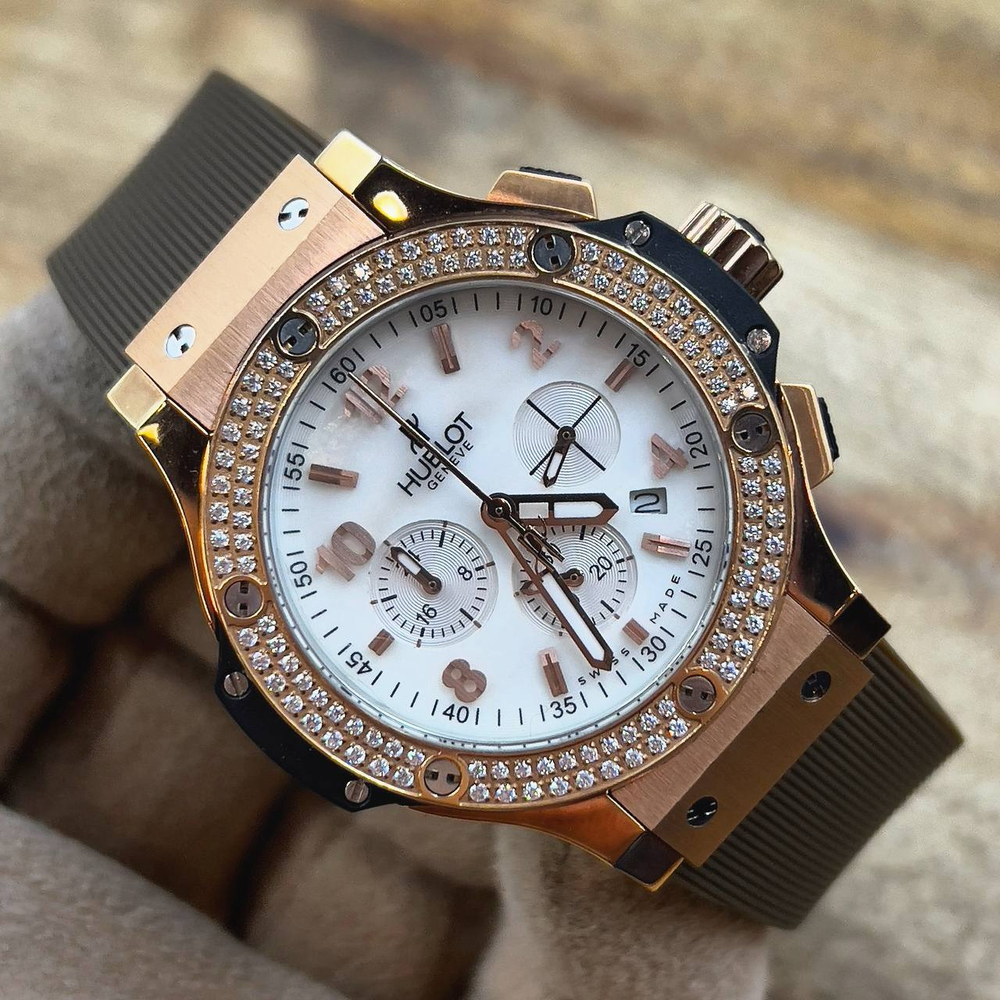 Часы Hublot