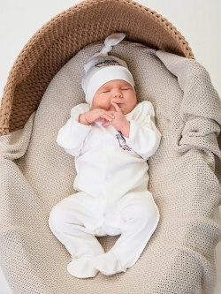 Комбинезон для новорожденного на выписку