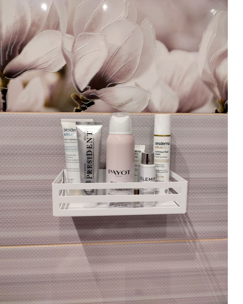 Полка в ванную, полка на кухню, полка в прихожую, цвет  белый, размер 20х10х5см