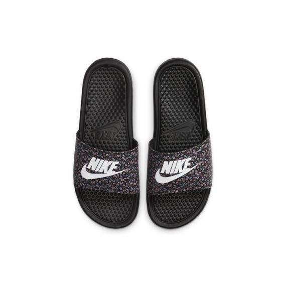 NIKE Benassi В избранном Слипоны Женские