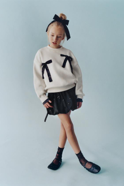 ZARA ТОЛСТОВКА С БАНТАМИ И ПАЙЕТКАМИ, ЭКРЮ