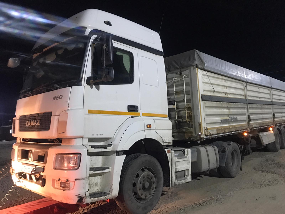 КамАЗ 5490 4x2 Седельный тягач 5490-S5 (Дизель/Газ, 12,0 л, 401 л.с., МТ)