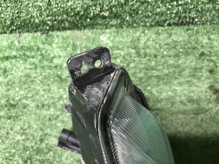 ДХО правый Faw Besturn X80 (2018-2022)