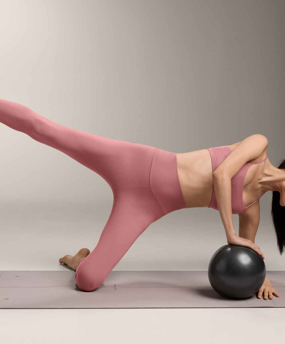 OYSHO Легинсы Comfortlux длиной до щиколотки с высокой посадкой, бледно-розовый