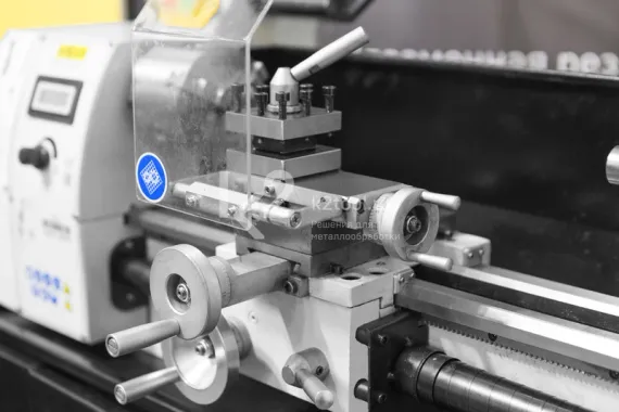 Токарный настольный станок Stalex D210x400C