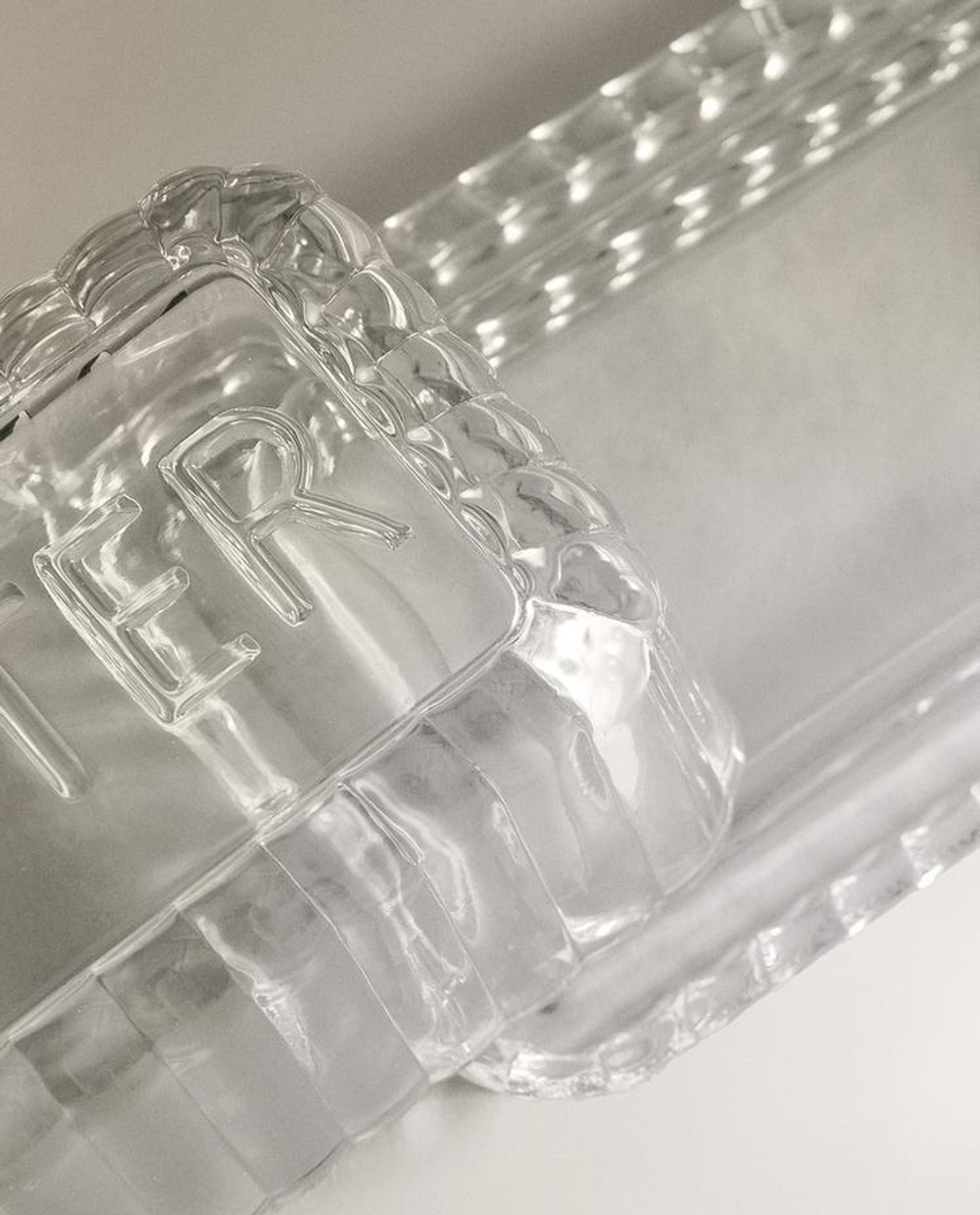 ZARA HOME МАСЛЕНКА ИЗ СТЕКЛА С УЗОРОМ В ПОЛОСКУ, ПРОЗРАЧНЫЙ