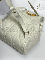 Dior Caro рюкзак женский кожаный белого цвета
