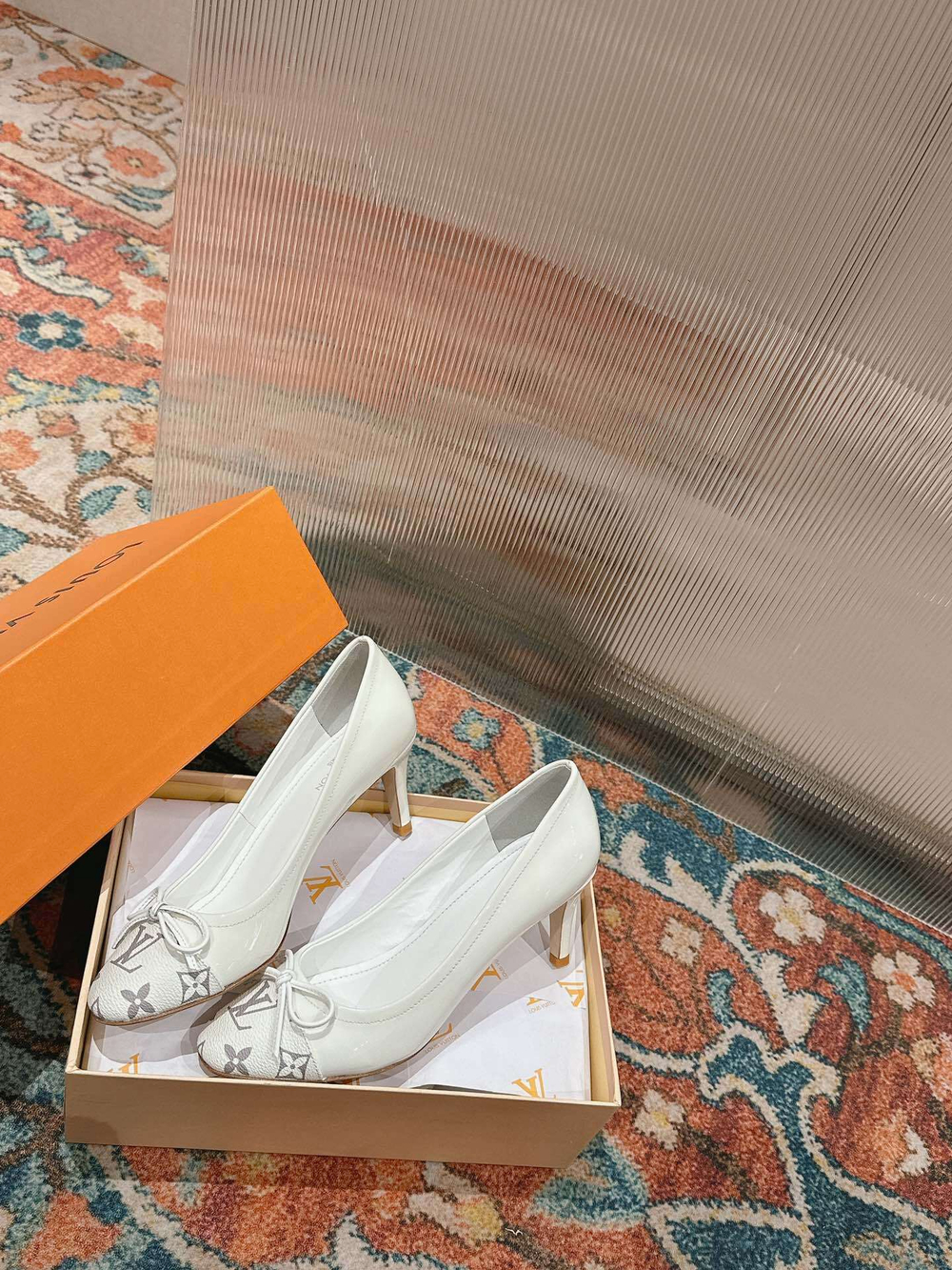 Louis Vuitton Pump (8 colors)