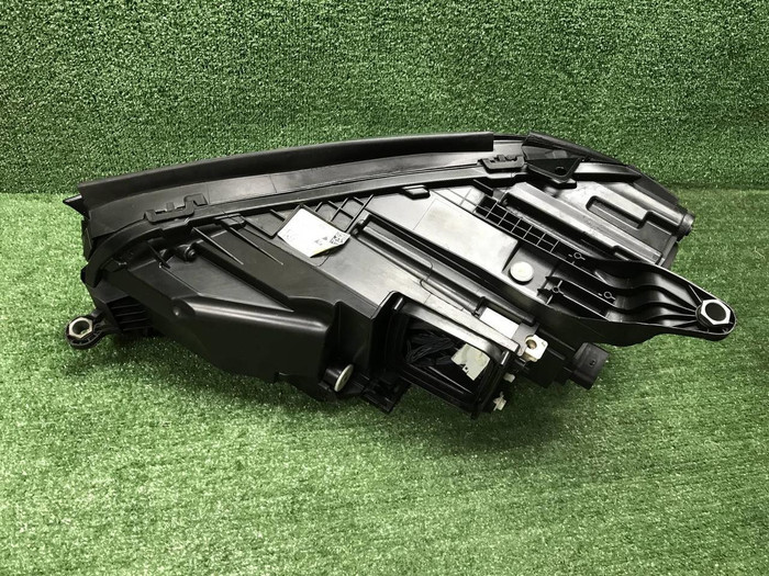 Фара правая Mercedes GLE V167 18-24 Multibeam LED