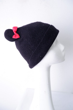 Шапка с ушками и бантиками