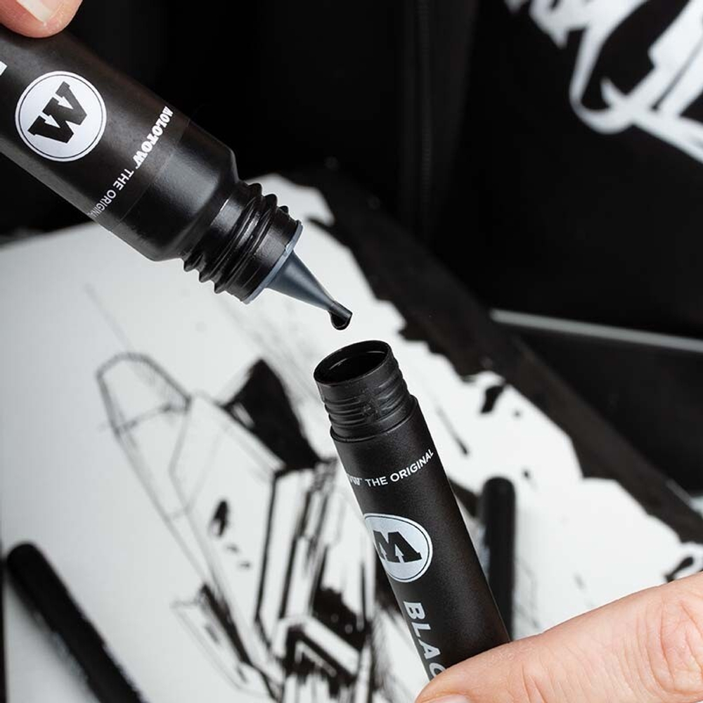 Набор MOLOTOW BLACKLINER BRUSH + Заправка