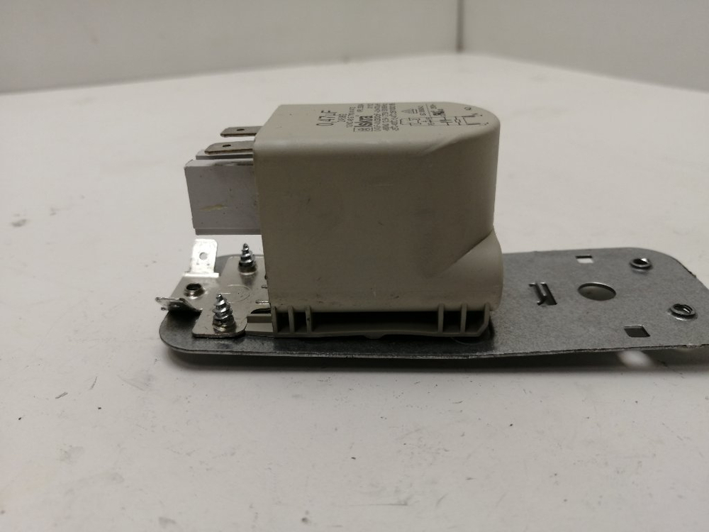 AWE7527/1 кт119 Сетевой фильтр для стиральной машины Whirlpool AWE7527/1 б/у