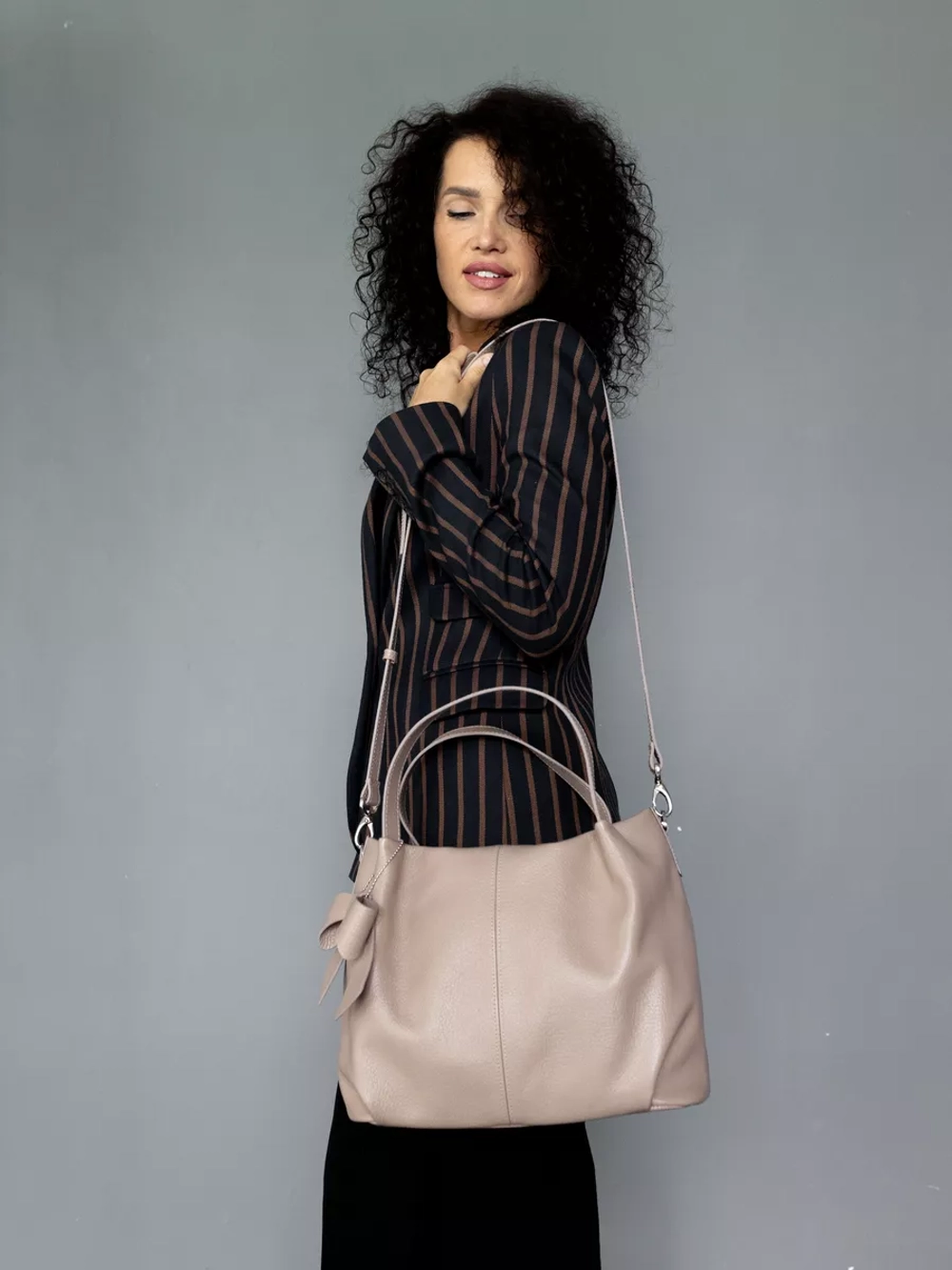 сумка через плечо классическая натуральная кожа