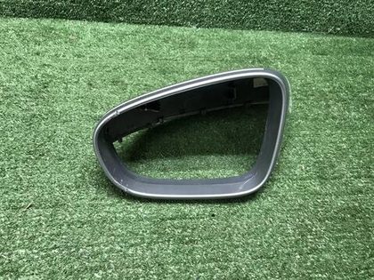 Крышка зеркала левая Porsche Taycan (2019-н.в.)