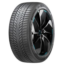 235/45R21