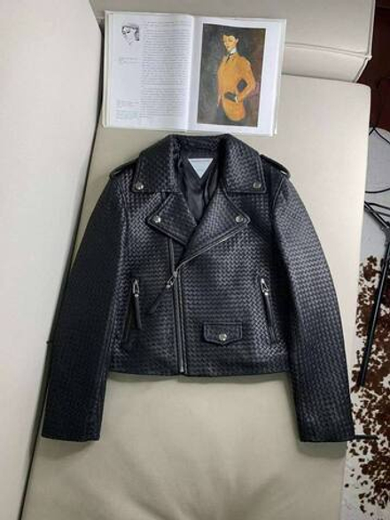 Кожаная куртка Bottega Veneta