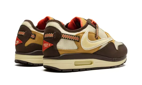 Кроссовки Nike Air Max 1 x Travis Scott Baroque Brown