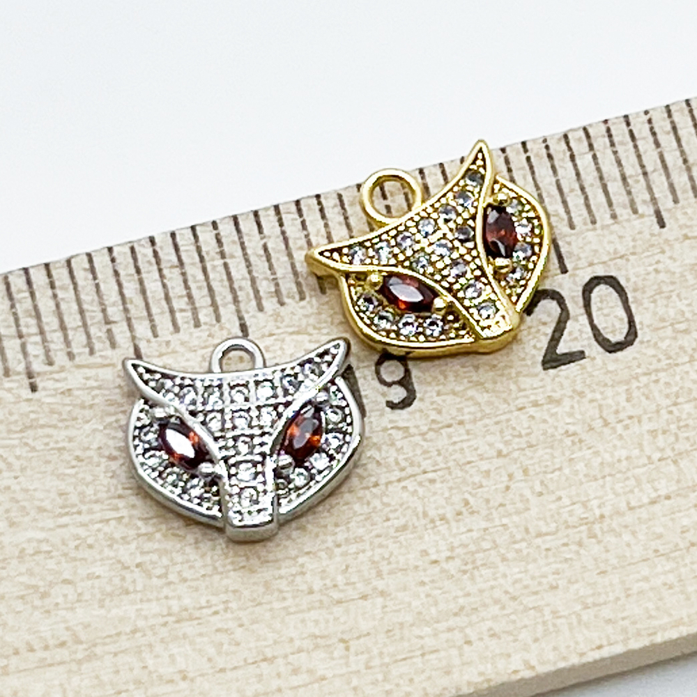 Подвеска Лиса, цвет серебро, размер 11*9 мм, цена за 1 шт